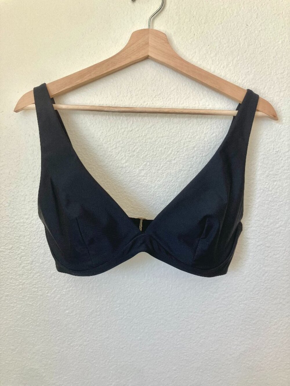 Rip Curl Classic Surf Eco Plunge D-DD Bikini Top, Unlined with Underwire